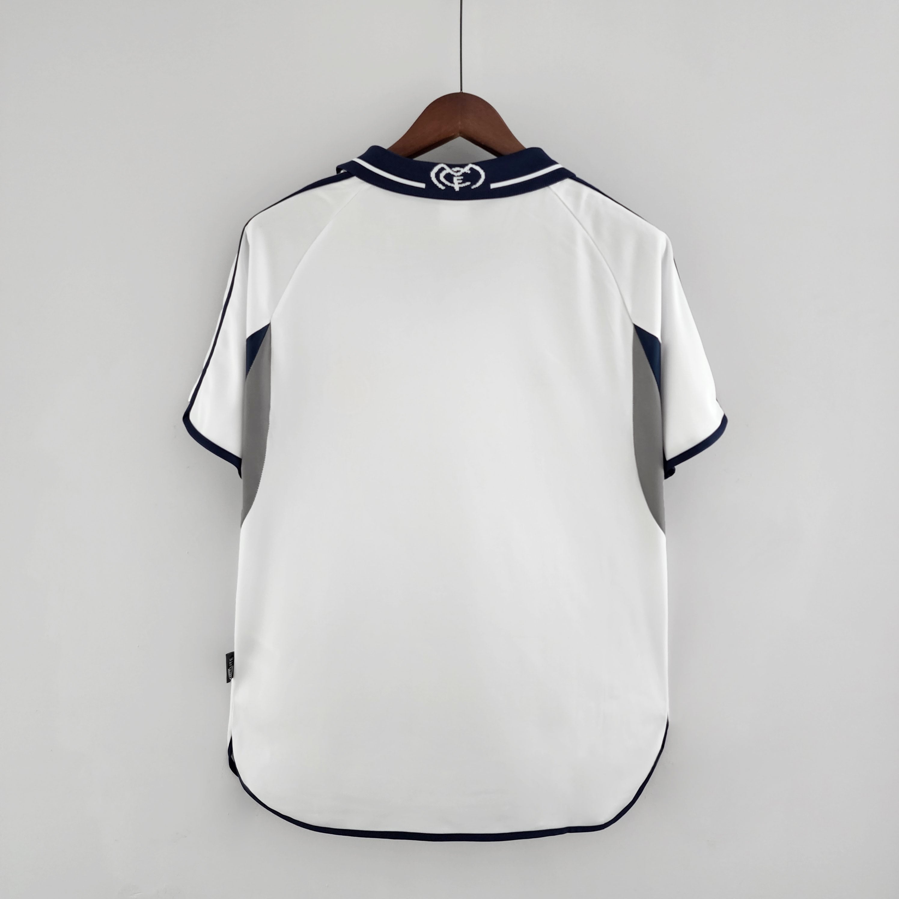 Real Madrid 2000/2001 - Local