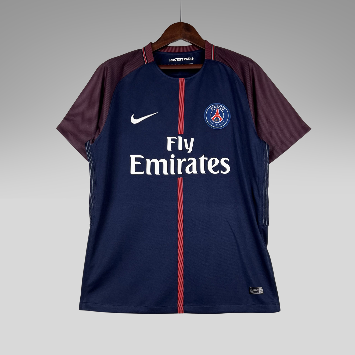 PSG 2017/2018 - Local