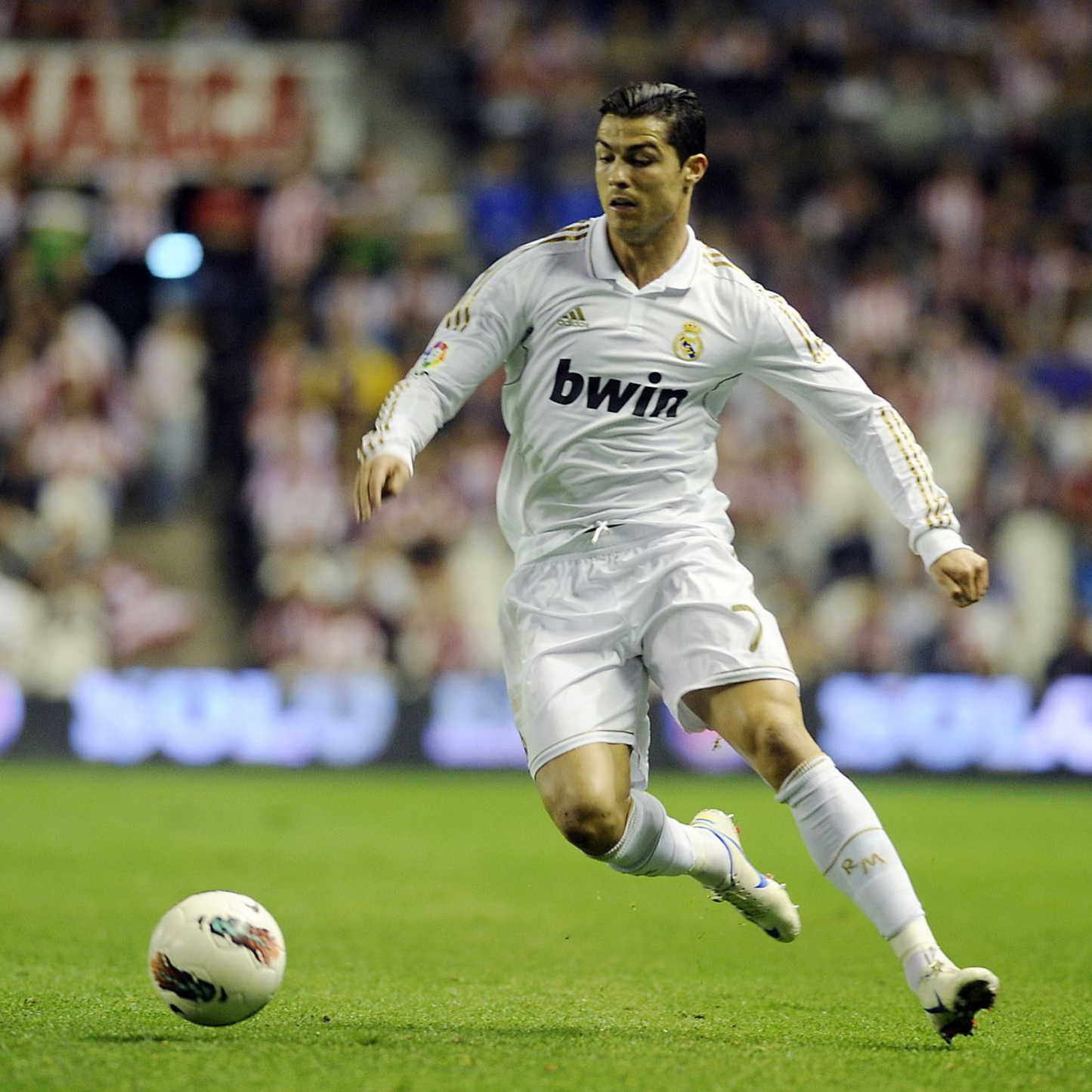 Real Madrid 2011/2012 - Local - Manga larga